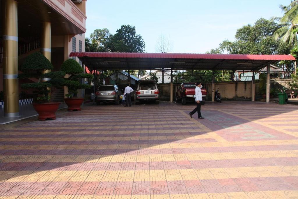 Hotel Chhne Chulsa Sihanoukville Exteriér fotografie